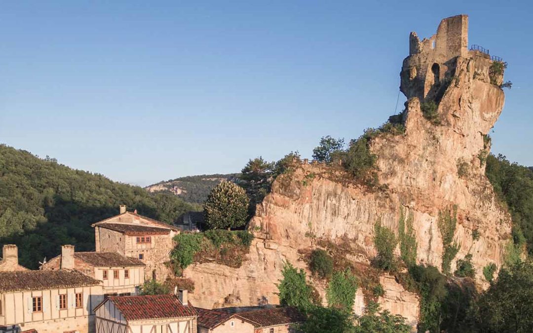 Voyage entre ruelles et remparts
